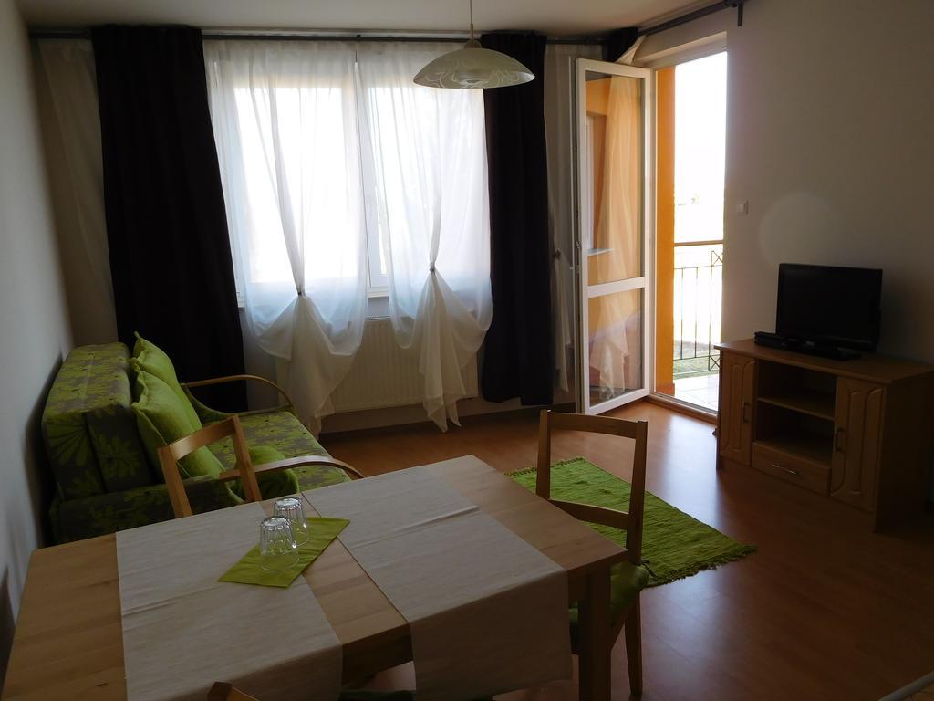 Jade Apartment Hegykő Exteriér fotografie